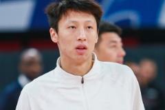 廣廈末節(jié)僅得9分，全隊僅一記運動戰(zhàn)進球！