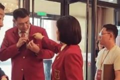 李昕：與鞏曉彬彼此惺惺相惜，一個巴掌肯定拍不響