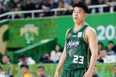 王健：林葳不適合打一號(hào)位，尤其在高水平賽事中更顯不足