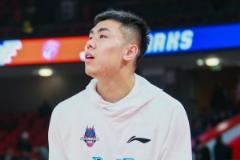 夏曉司：劉毅回歸一線隊 6名青年球員合練 俱樂部董事長發(fā)表講話