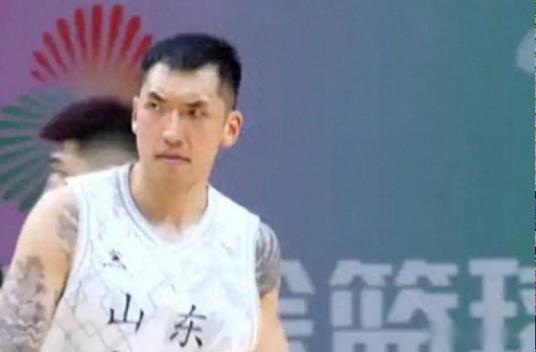 山東全運會大勝河南！內線優(yōu)勢明顯，王嵐嵚關鍵突破，陳玖璋證明自我！