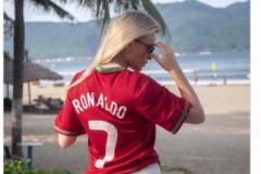 曼聯(lián)女球迷：如果C羅是你的GOAT，請加我，我想看一些東西