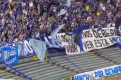 鞋不要了！球隊成績差球迷狂扔鞋子表達不滿！