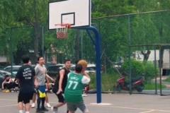 天賦不輸巔峰伊巴卡！雷霆近年來最后悔放走的球員：基迪？