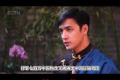 李美越試圖告訴甲亢哥中國沒人喜歡C羅，結(jié)果被路人小孩打臉