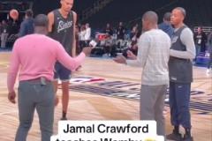 2米26玩這個？名場面：克勞福德指導文班亞馬花式動作！