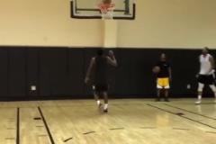 名人堂級別！安東尼打球永遠那么絲滑！