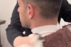 玩脫了，陜西聯(lián)合門將周煜辰超巨失誤，隨后又被對手吊門得手