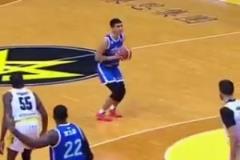 威少：如果我是僵尸跳投，那這招又是什么？