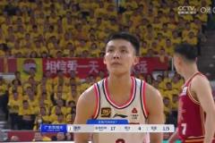 魔鬼主場！山西主場球迷用維京戰(zhàn)吼干擾徐杰罰球 壓迫感太強(qiáng)了！