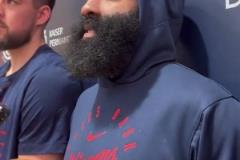 巴特勒將庫里比作蝙蝠俠：他總是來拯救世界！