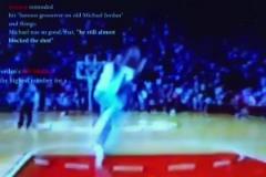 牛仔褲白體恤，我是喬丹你記住。