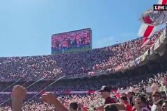 火爆！超8萬人觀戰(zhàn)河床2-1博卡青年