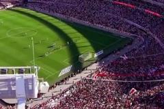 超震撼，鳥瞰視角感受阿根廷國家德比的火爆氛圍！