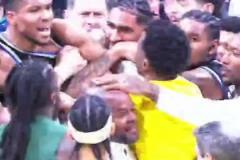 說了啥？字母哥&馬瑟林賽后聊著聊著突然推搡引發(fā)大規(guī)模沖突