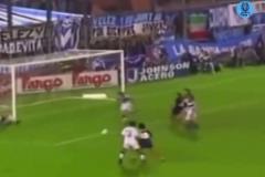 老馬都給你鼓掌！奇拉維特神撲擋出馬拉多納必進任意球