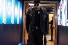 威少賽前激情穿搭：最喜歡少爺這種不羈的畫風(fēng)?。? title=