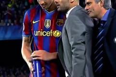 名場面拉滿，重溫十五年前穆里尼奧一己之力征服諾坎普