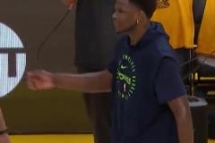 楊瀚森對比同期的王哲林，到底誰的表現(xiàn)更加驚艷?