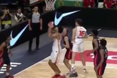 這天賦也太殘暴了！弗拉格8秒內(nèi)連續(xù)起跳送出4次蓋帽！