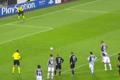 過把進球癮！尤文時期比達爾完成的帽子戲法