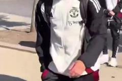 曼聯(lián)出發(fā)前往倫敦，即將對陣切爾西