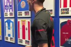 國米球迷曬視頻：原來能防住亞馬爾的是塔雷米