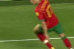 鮮衣怒馬少年時(shí)！17號(hào)的國(guó)家隊(duì)C羅是怎么踢球的？